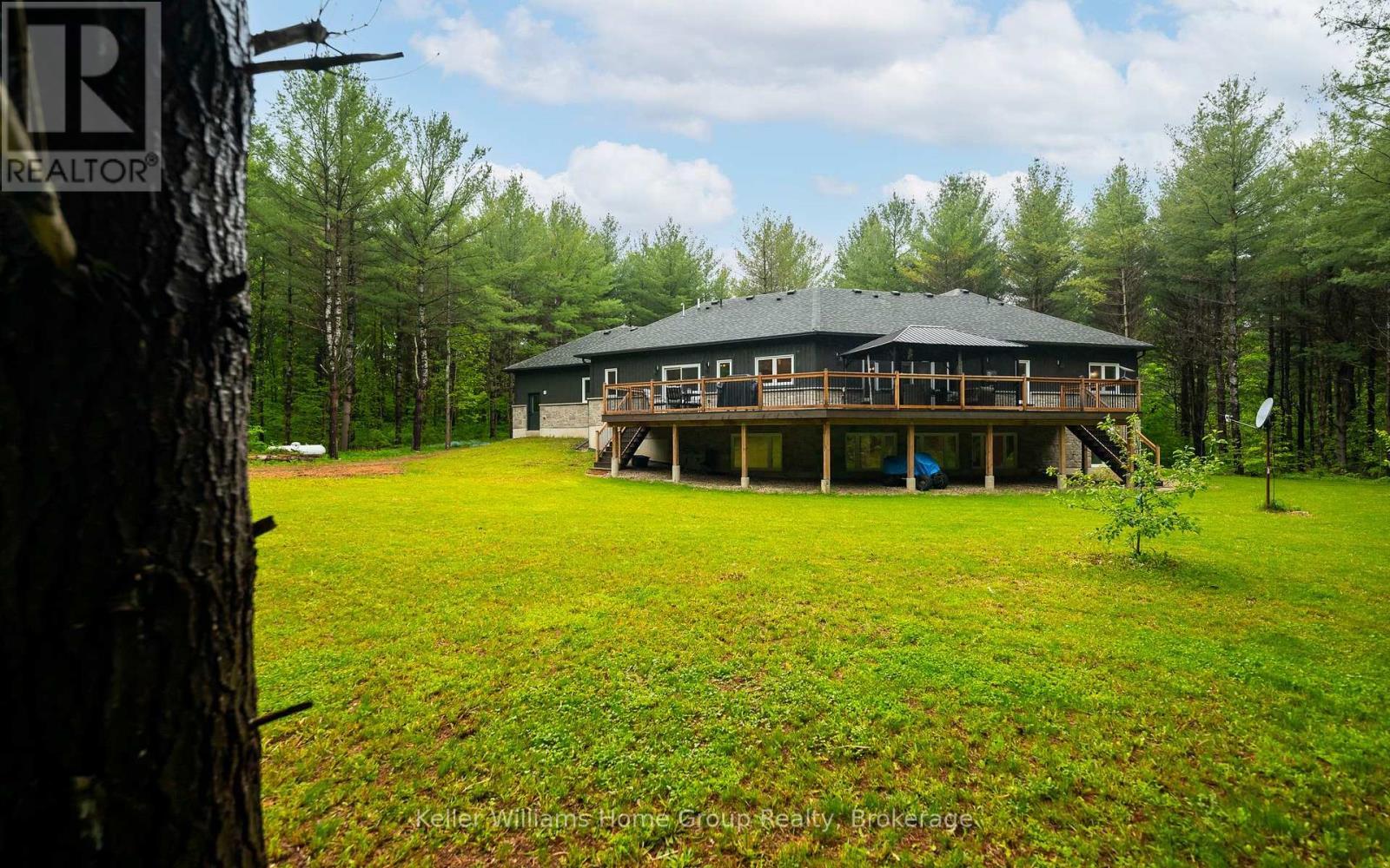 211721 Baseline Road, West Grey, Ontario  N0G 2L0 - Photo 4 - X12187427