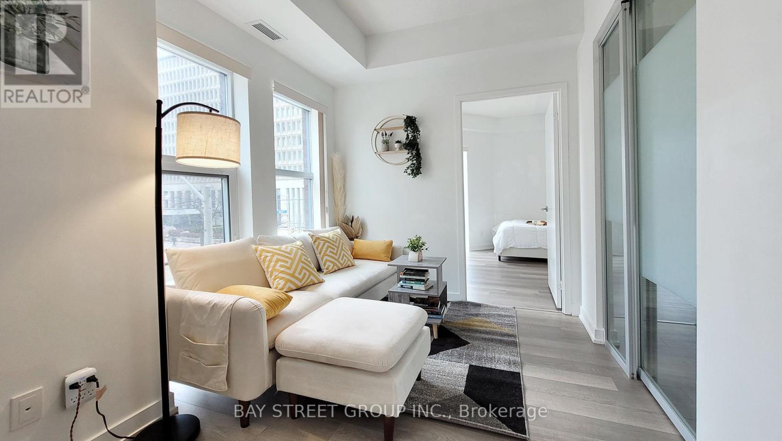 204 - 181 Huron Street, Toronto, Ontario  M5T 0C1 - Photo 14 - C12187429
