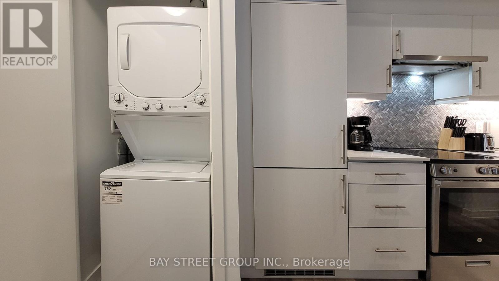 204 - 181 Huron Street, Toronto (Kensington-Chinatown), Ontario  M5T 0C1 - Photo 4 - C12187429