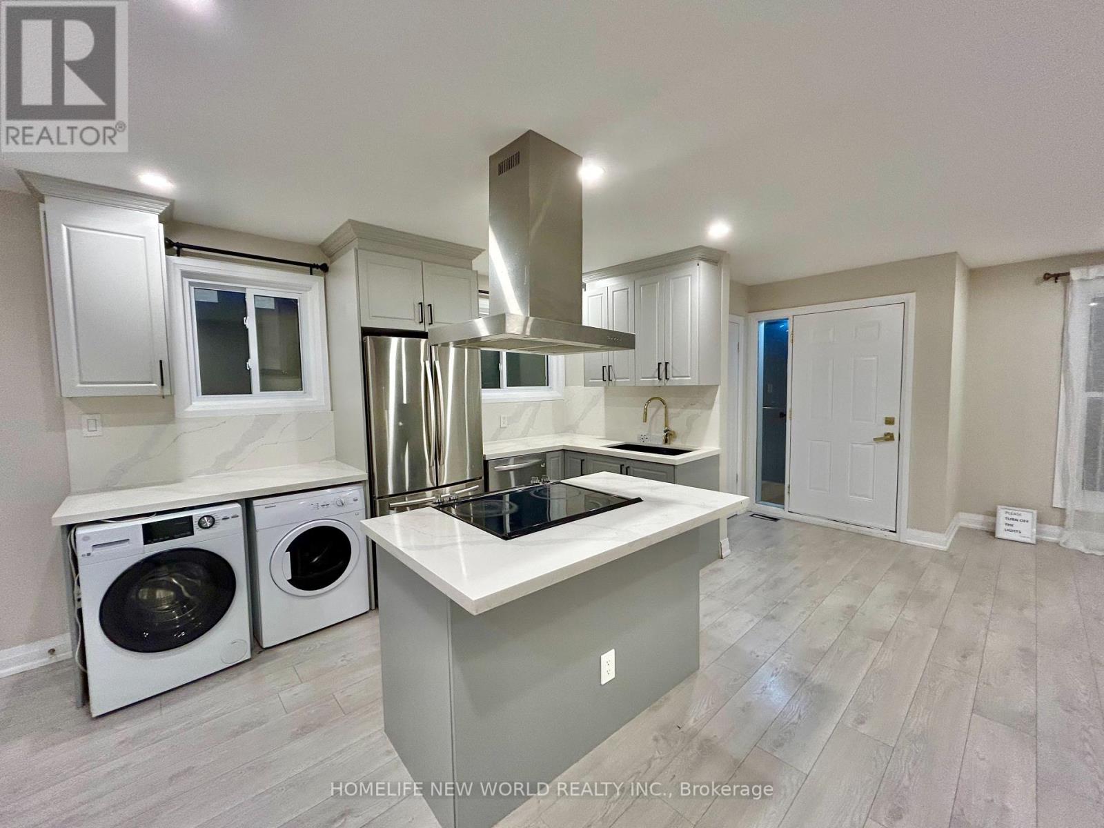 261 Silverbirch Drive, Newmarket (Bristol-London), Ontario  L3Y 2Z6 - Photo 10 - N12187431