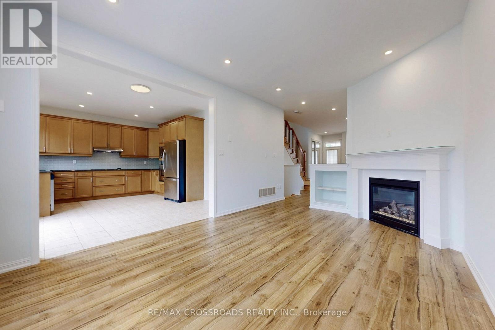 101 James Parrott Avenue, Markham (Wismer), Ontario  L6E 2B3 - Photo 14 - N12187458