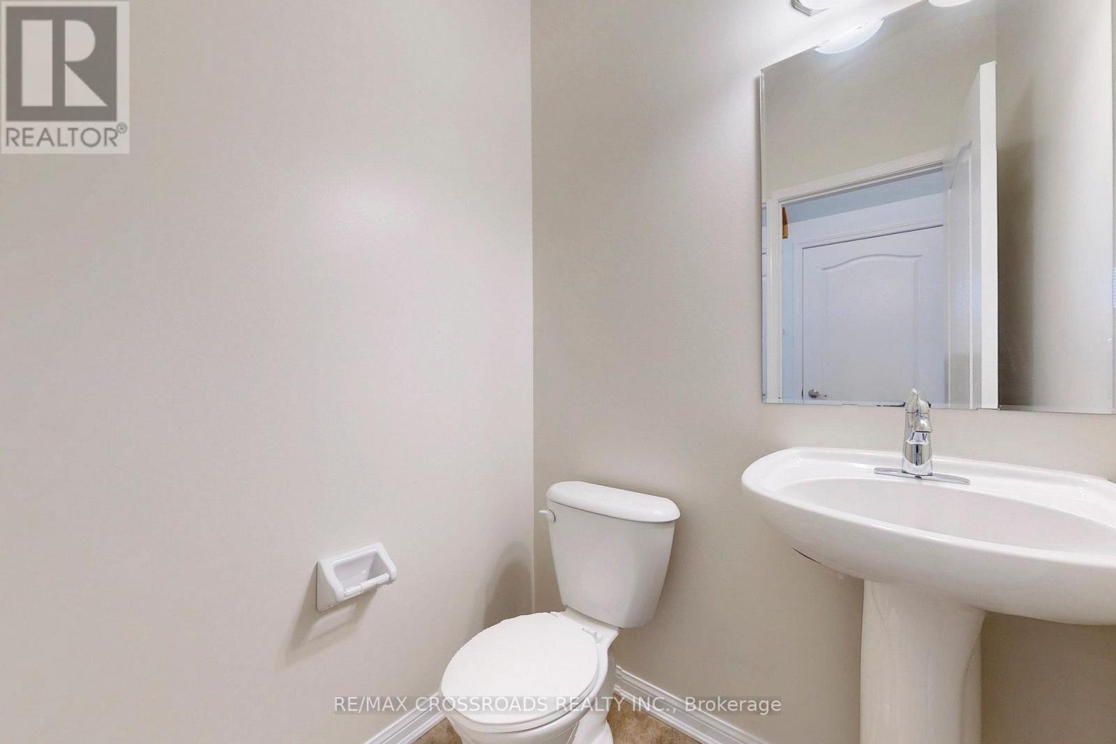 101 James Parrott Avenue, Markham (Wismer), Ontario  L6E 2B3 - Photo 17 - N12187458