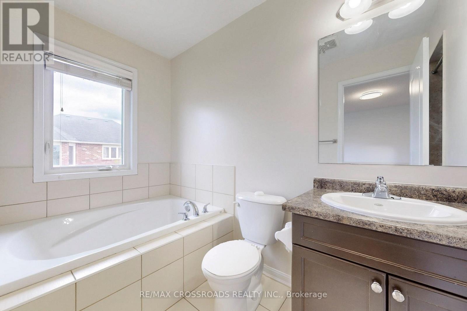 101 James Parrott Avenue, Markham (Wismer), Ontario  L6E 2B3 - Photo 20 - N12187458