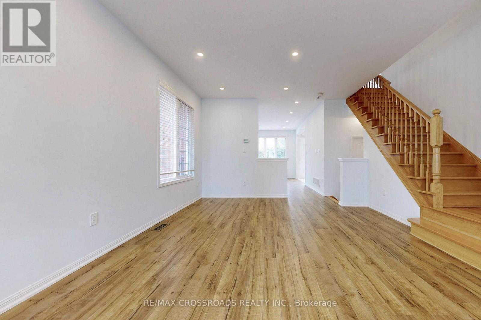 101 James Parrott Avenue, Markham (Wismer), Ontario  L6E 2B3 - Photo 6 - N12187458