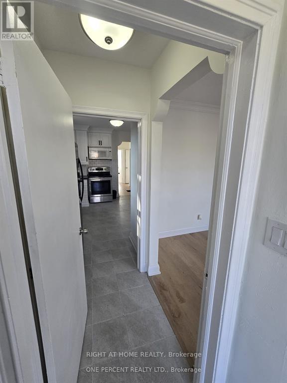 70 Bunnell Crescent, Toronto, Ontario  M3M 2C1 - Photo 12 - W12187242