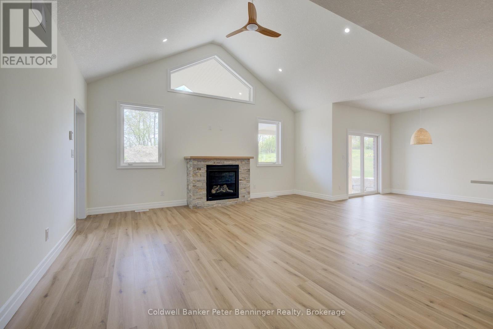 117 Pugh Street, Perth East, Ontario  N0K 1M0 - Photo 9 - X12166048