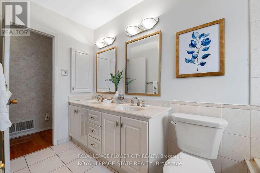 5 Bromley Crescent, Brampton, Ontario  L6T 1Z2 - Photo 14 - W12187413