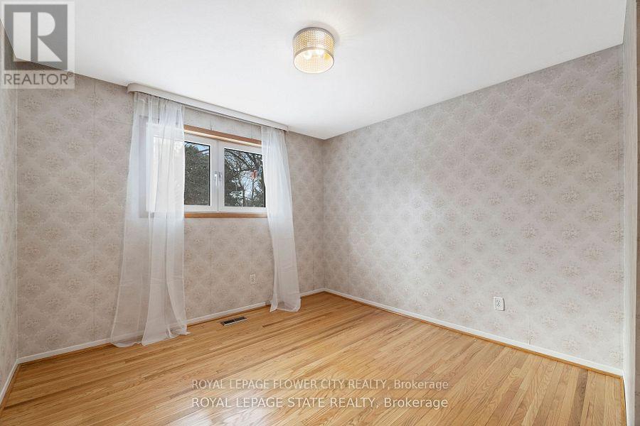 5 Bromley Crescent, Brampton, Ontario  L6T 1Z2 - Photo 15 - W12187413