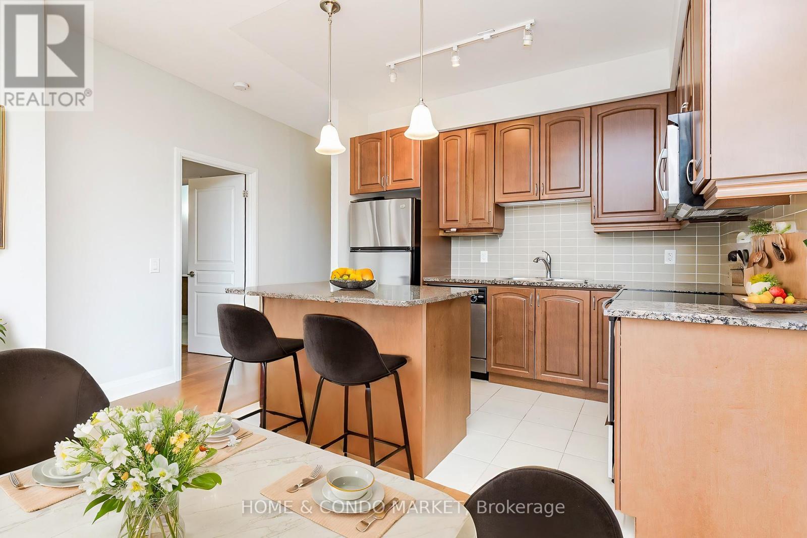 315 - 1 Hurontario Street, Mississauga, Ontario  L5G 0A3 - Photo 11 - W12187419