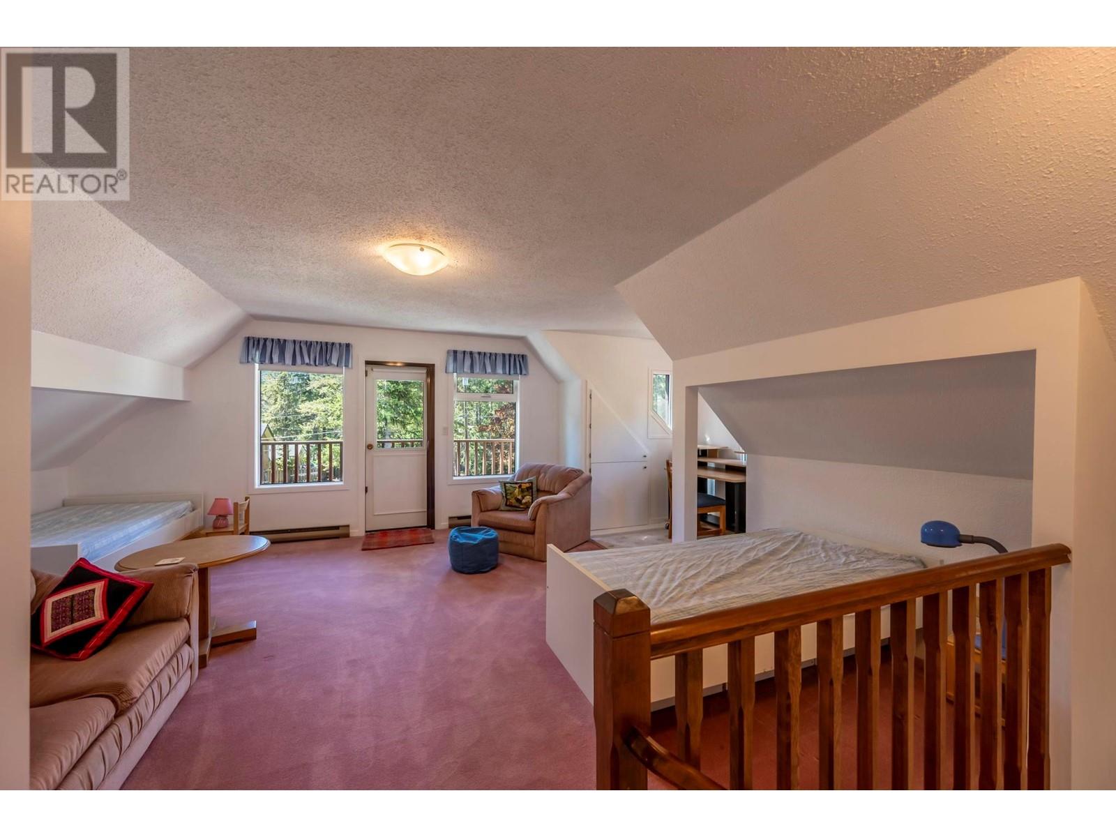 1506 14th Avenue S, Golden, British Columbia  V0A 1H6 - Photo 16 - 10350205