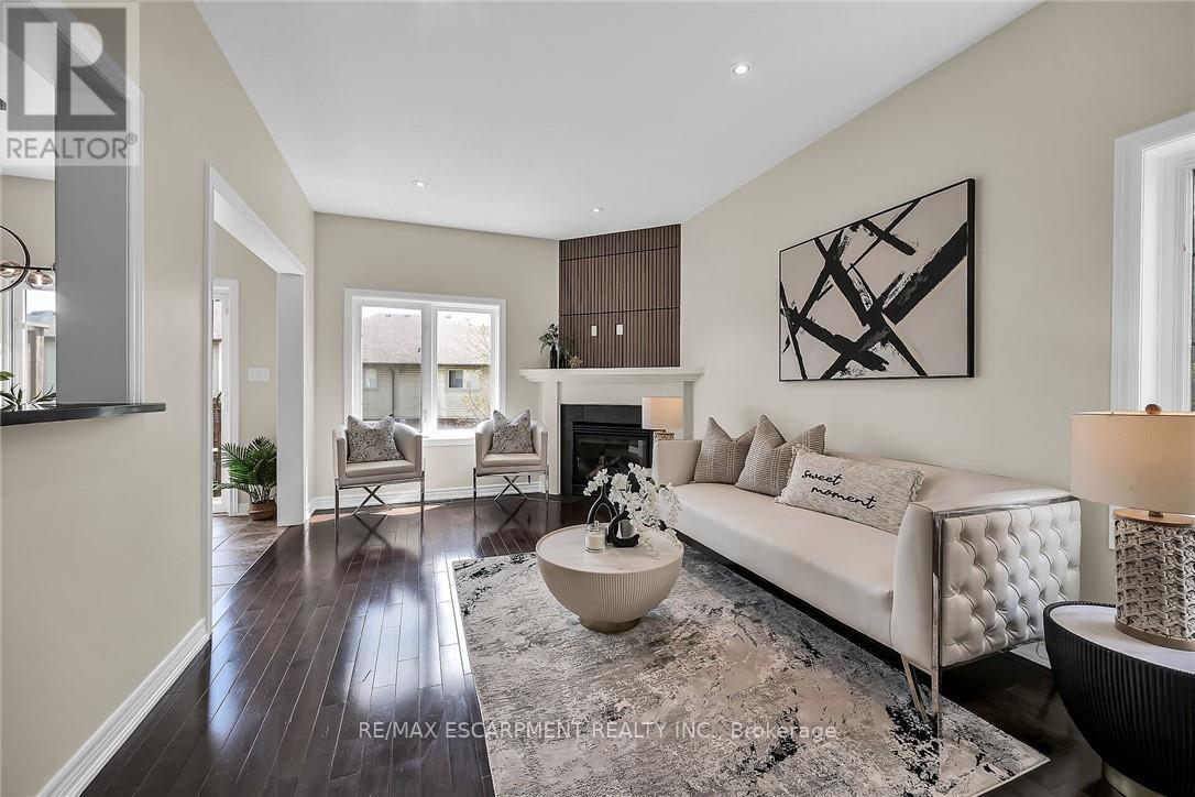 4 Myers Lane, Hamilton, Ontario  L9G 0A5 - Photo 10 - X12187408