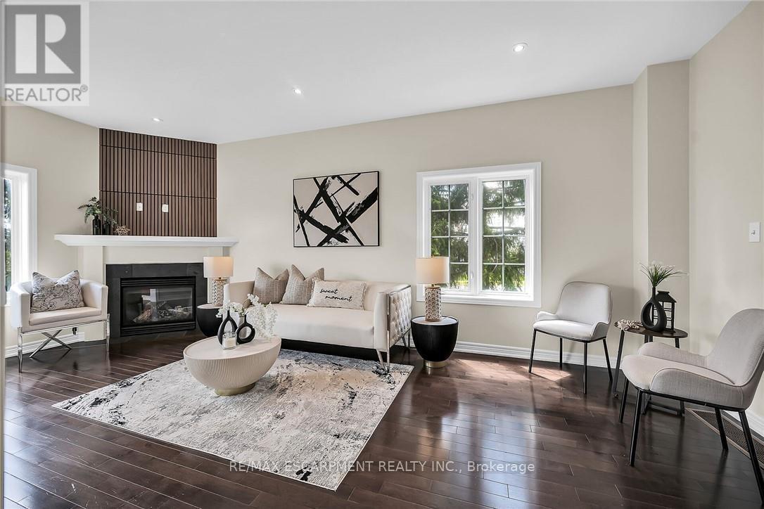 4 Myers Lane, Hamilton, Ontario  L9G 0A5 - Photo 14 - X12187408