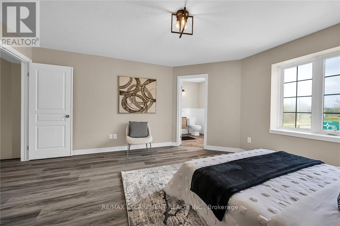 4 Myers Lane, Hamilton, Ontario  L9G 0A5 - Photo 27 - X12187408