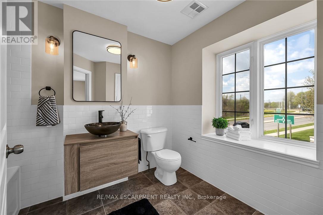 4 Myers Lane, Hamilton, Ontario  L9G 0A5 - Photo 28 - X12187408
