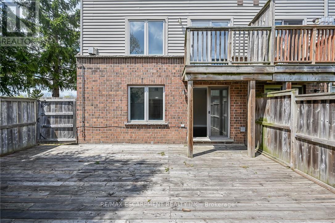 4 Myers Lane, Hamilton, Ontario  L9G 0A5 - Photo 50 - X12187408