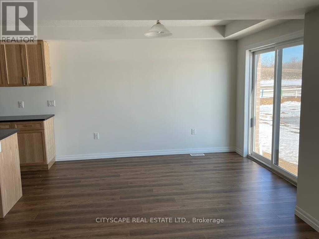9 Faith Street, Cambridge, Ontario  N1T 0E8 - Photo 6 - X12187421