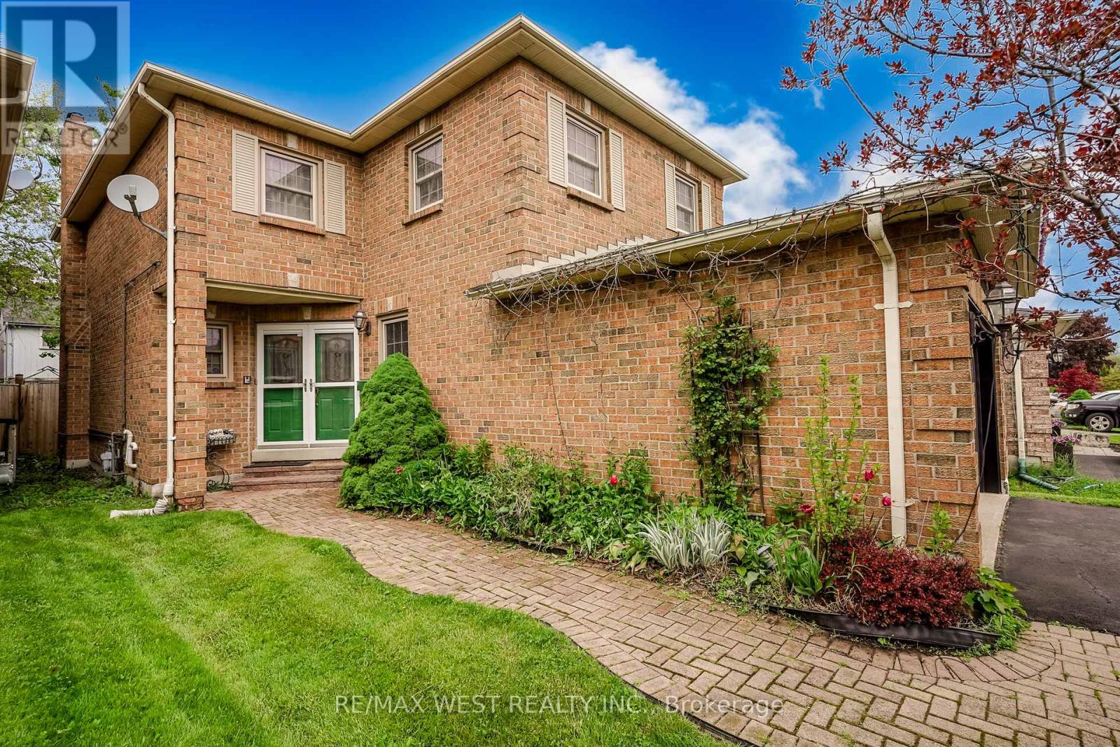 Property at 760 ASPEN ROAD image 2