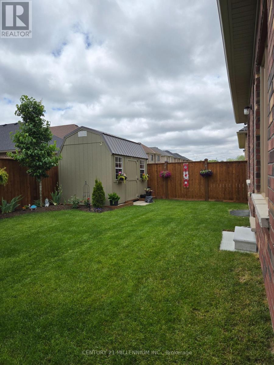 29 Seaton Crescent, Tillsonburg, Ontario  N4G 0J8 - Photo 41 - X12178823