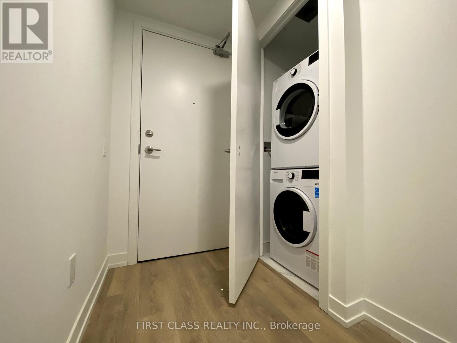 2603 - 82 Dalhousie Street, Toronto, Ontario  M5B 0C5 - Photo 3 - C12187485