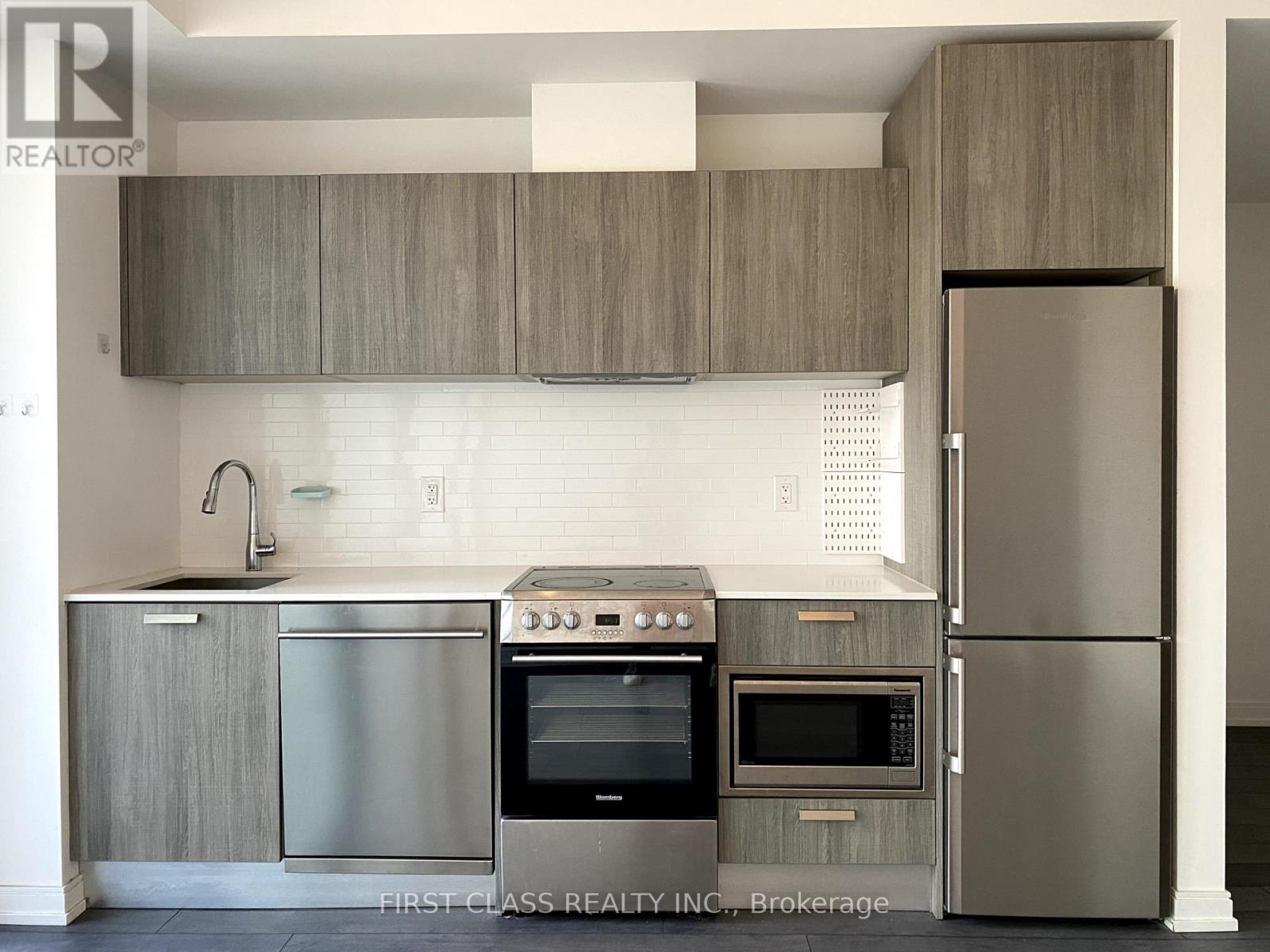 911 - 50 Charles Street E, Toronto, Ontario  M4Y 0C3 - Photo 10 - C12187486