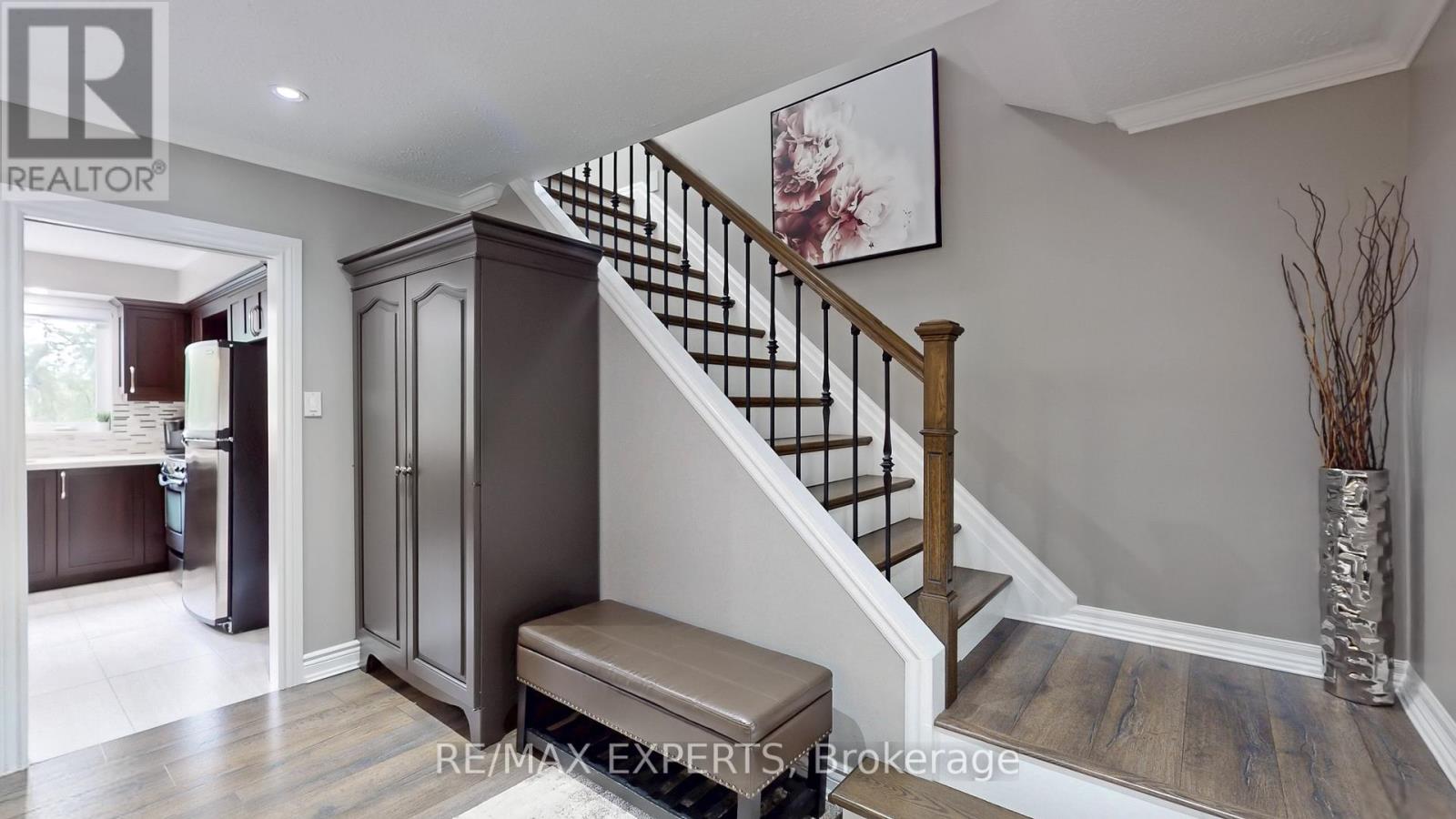 105 Mercury Road, Toronto, Ontario  M9W 3H7 - Photo 21 - W12186894