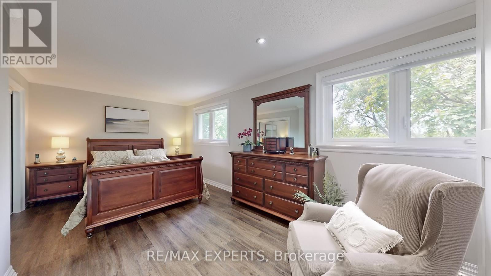 105 Mercury Road, Toronto, Ontario  M9W 3H7 - Photo 23 - W12186894