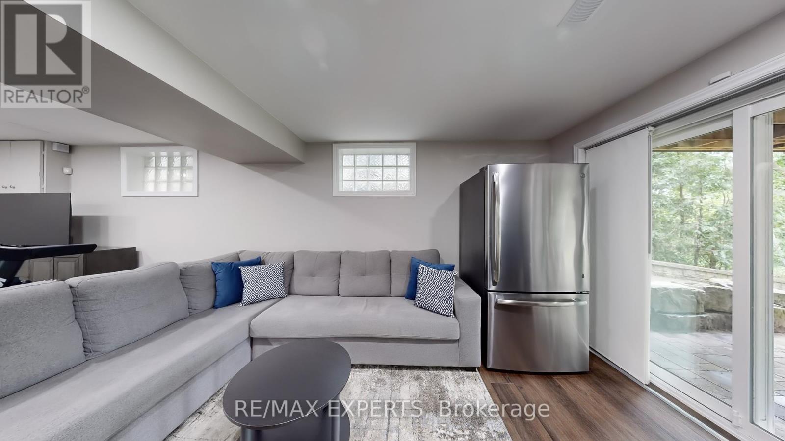 105 Mercury Road, Toronto, Ontario  M9W 3H7 - Photo 31 - W12186894