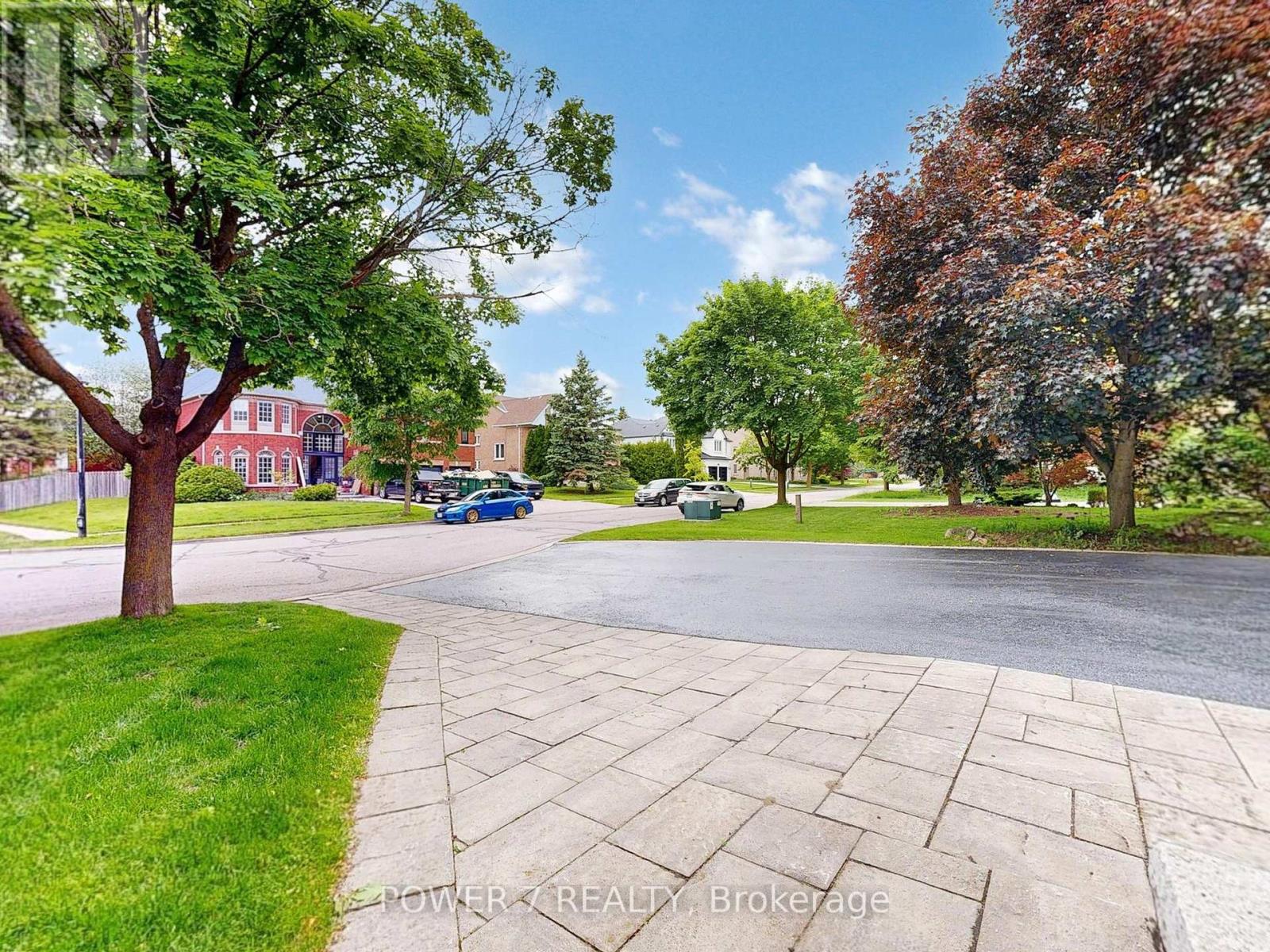 1098 Secretariate Road, Newmarket, Ontario  L3X 1M3 - Photo 4 - N12187465