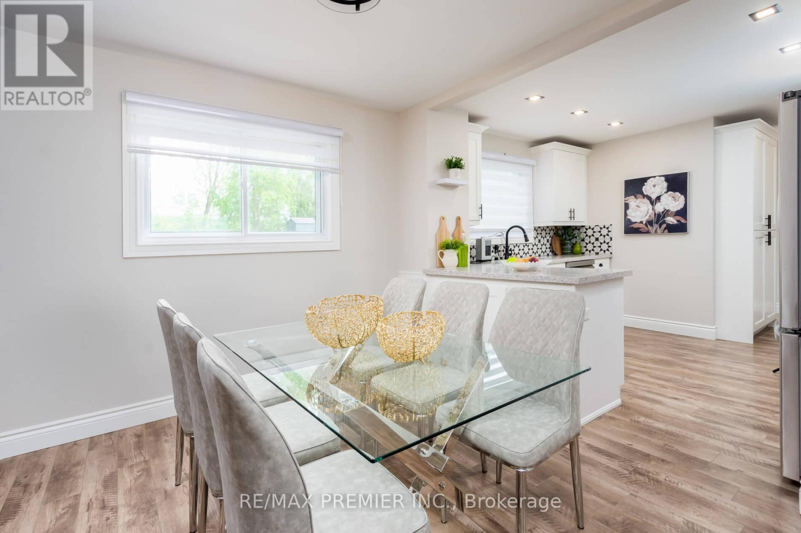 15 Maple Avenue W, New Tecumseth (Beeton), Ontario  L0G 1A0 - Photo 10 - N12187467
