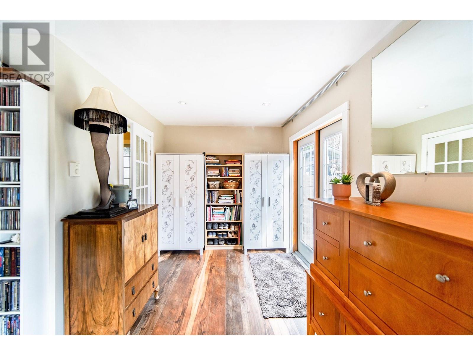 9270 Campbell Street, Moyie, BC V0B2A0