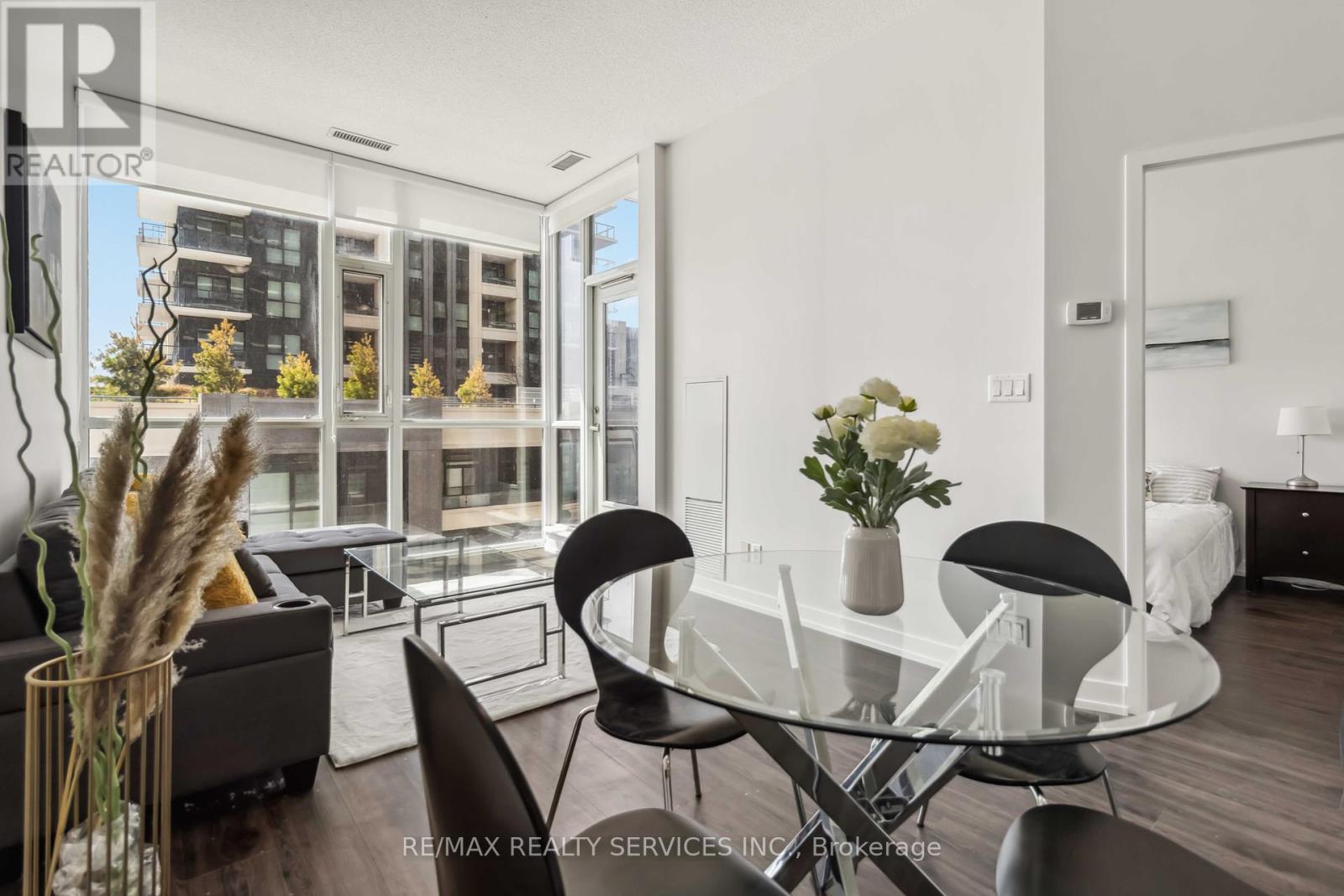 404 - 4065 Brickstone Mews, Mississauga (City Centre), Ontario  L5B 0G3 - Photo 10 - W12187461