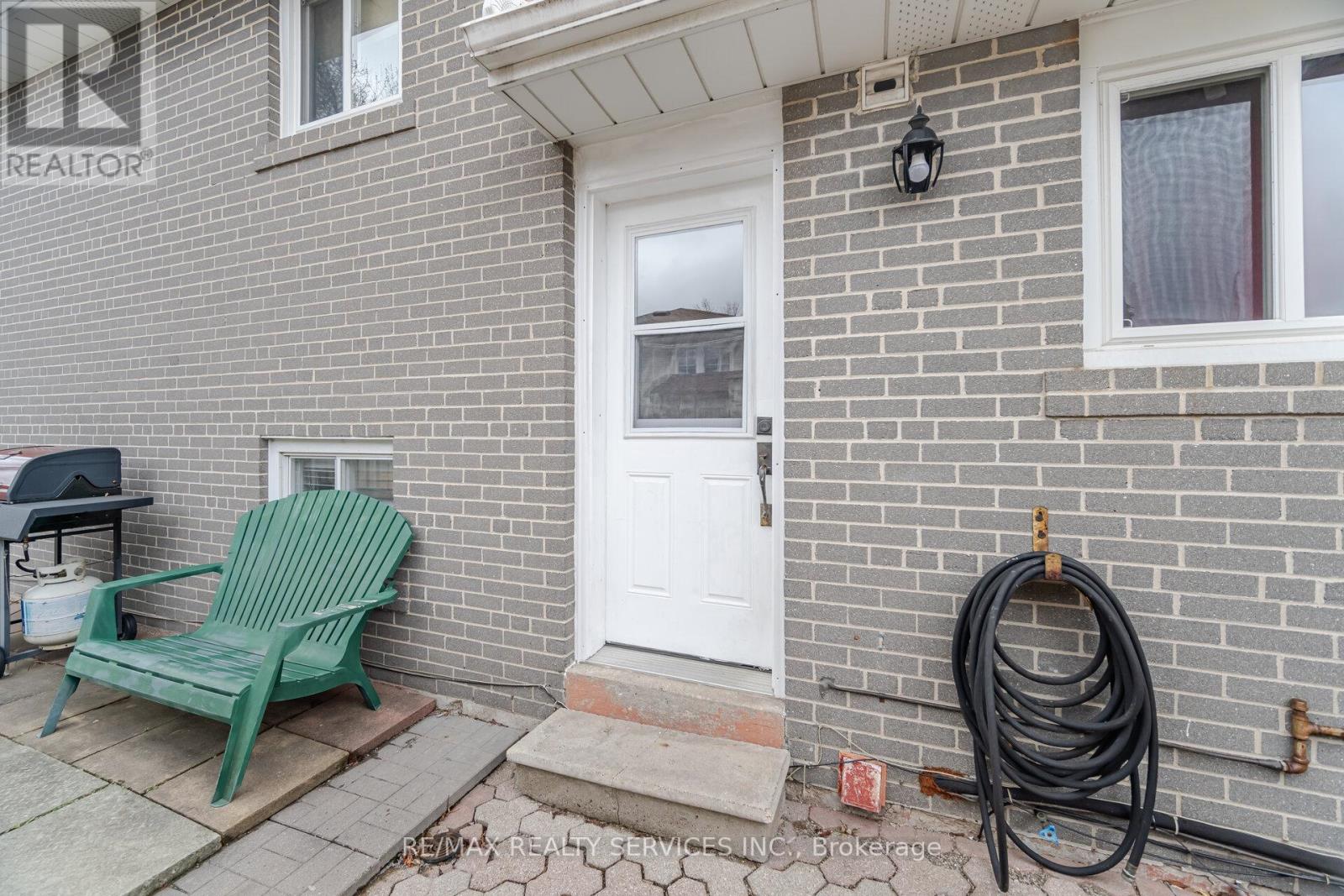 25 Edenridge Drive, Brampton, Ontario  L6T 3A9 - Photo 24 - W12187463