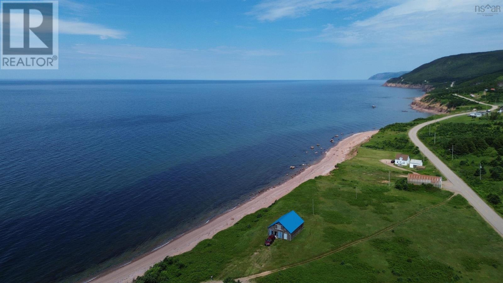 99 Pleasant Bay Loop, Pleasant Bay, Nova Scotia  B0E 2P0 - Photo 2 - 202513009
