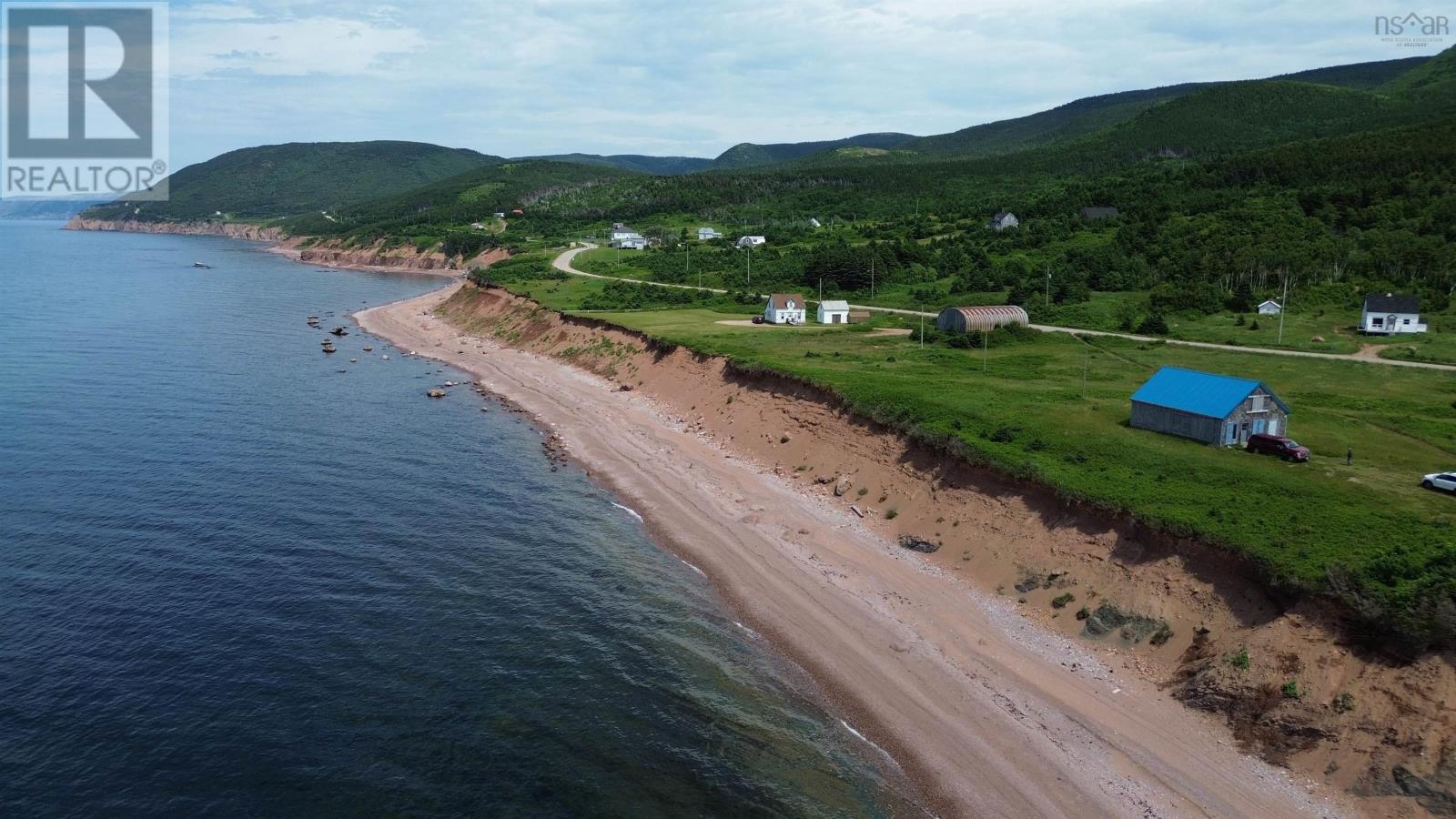99 Pleasant Bay Loop, Pleasant Bay, Nova Scotia  B0E 2P0 - Photo 3 - 202513009