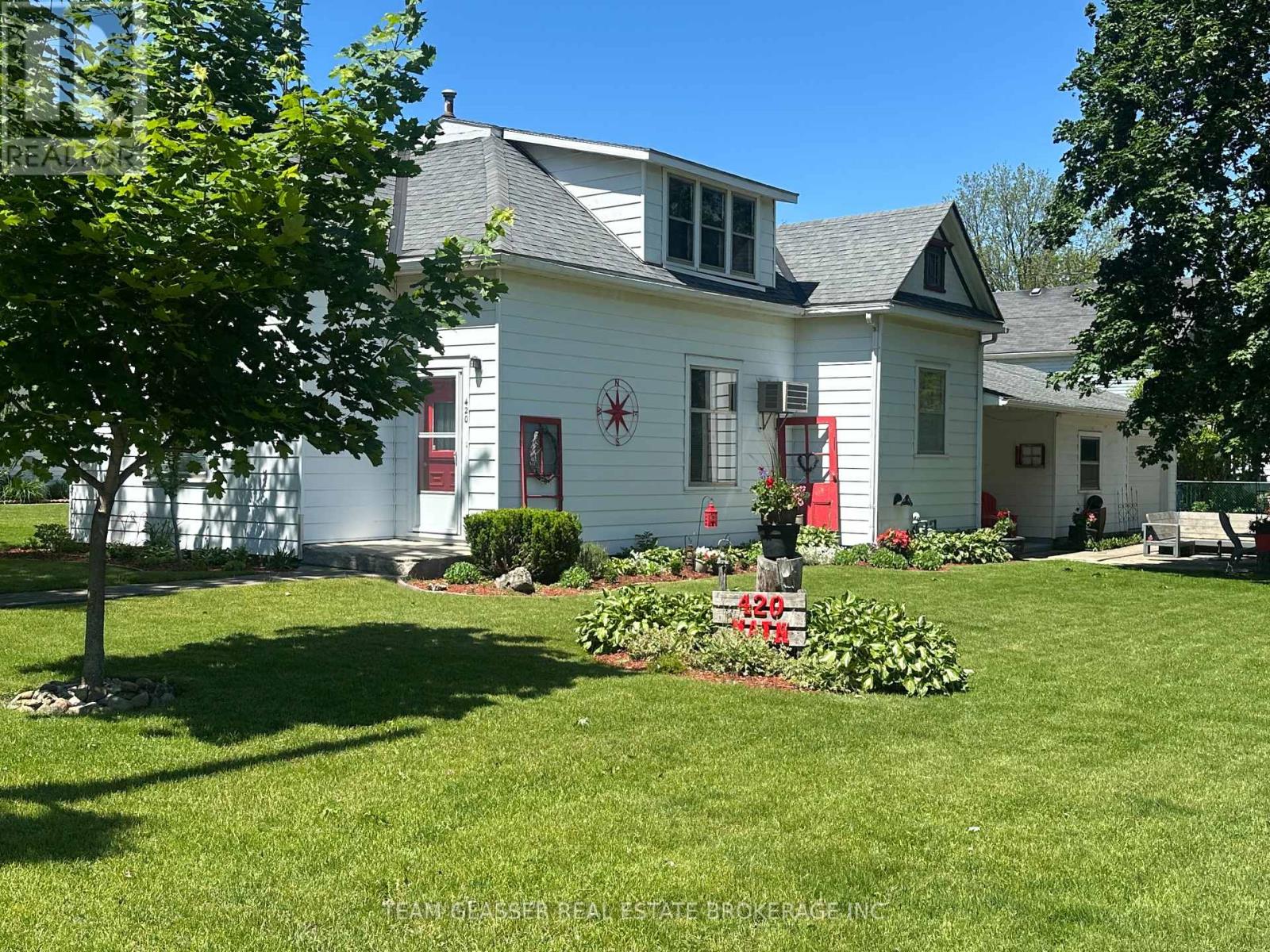 420 Main Street, Chatham-Kent, Ontario  N0P 1C0 - Photo 3 - X12187539