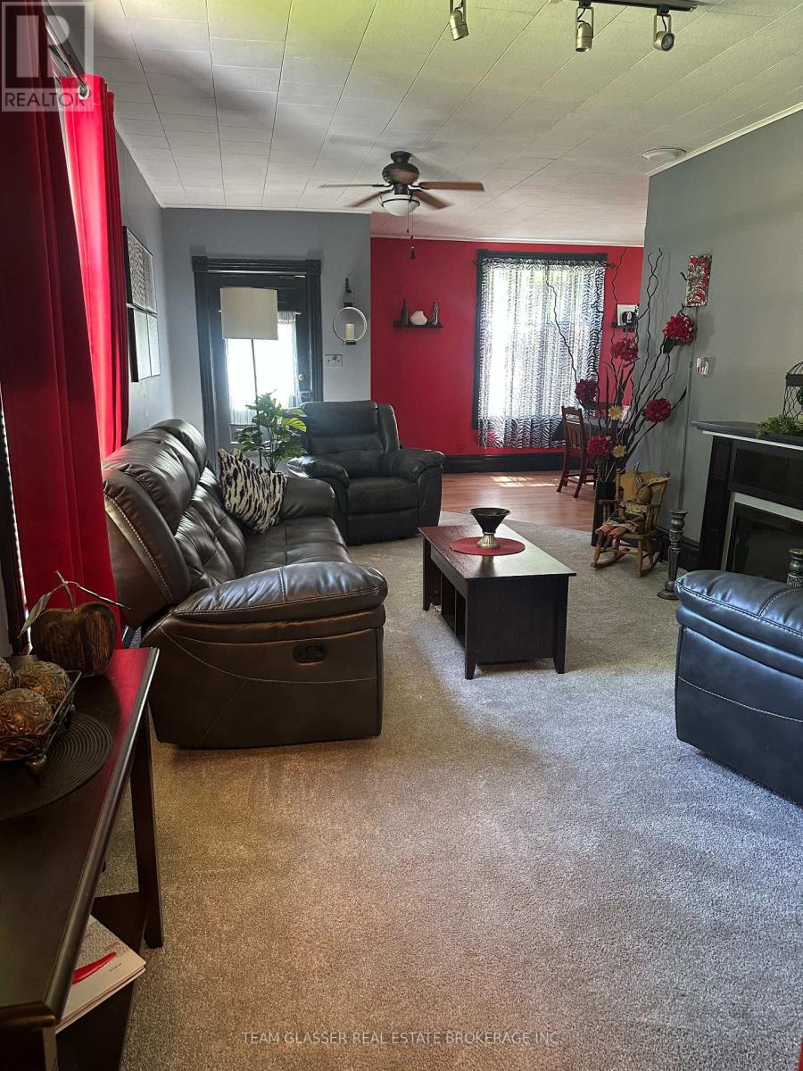 420 Main Street, Chatham-Kent, Ontario  N0P 1C0 - Photo 4 - X12187539
