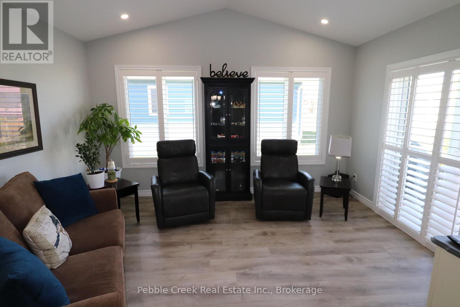 179 Lake Breeze Drive, Ashfield-Colborne-Wawanosh (Colborne), Ontario  N7A 0C6 - Photo 15 - X12187517