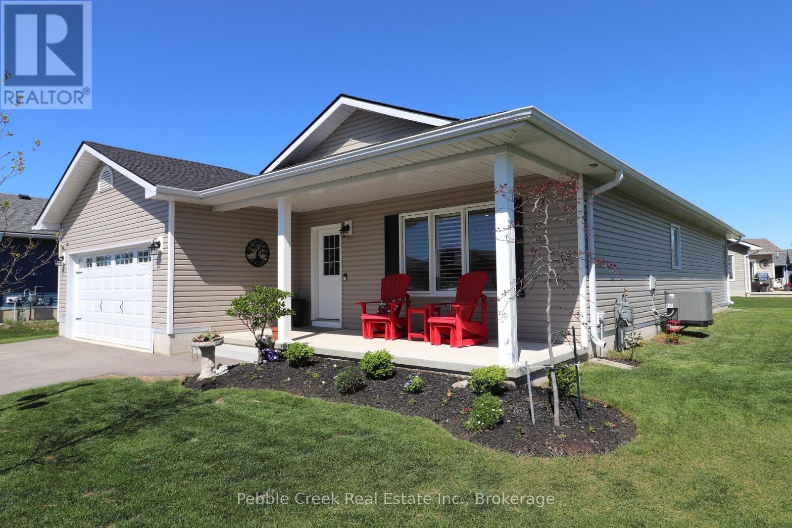 179 Lake Breeze Drive, Ashfield-Colborne-Wawanosh, Ontario  N7A 0C6 - Photo 36 - X12187517