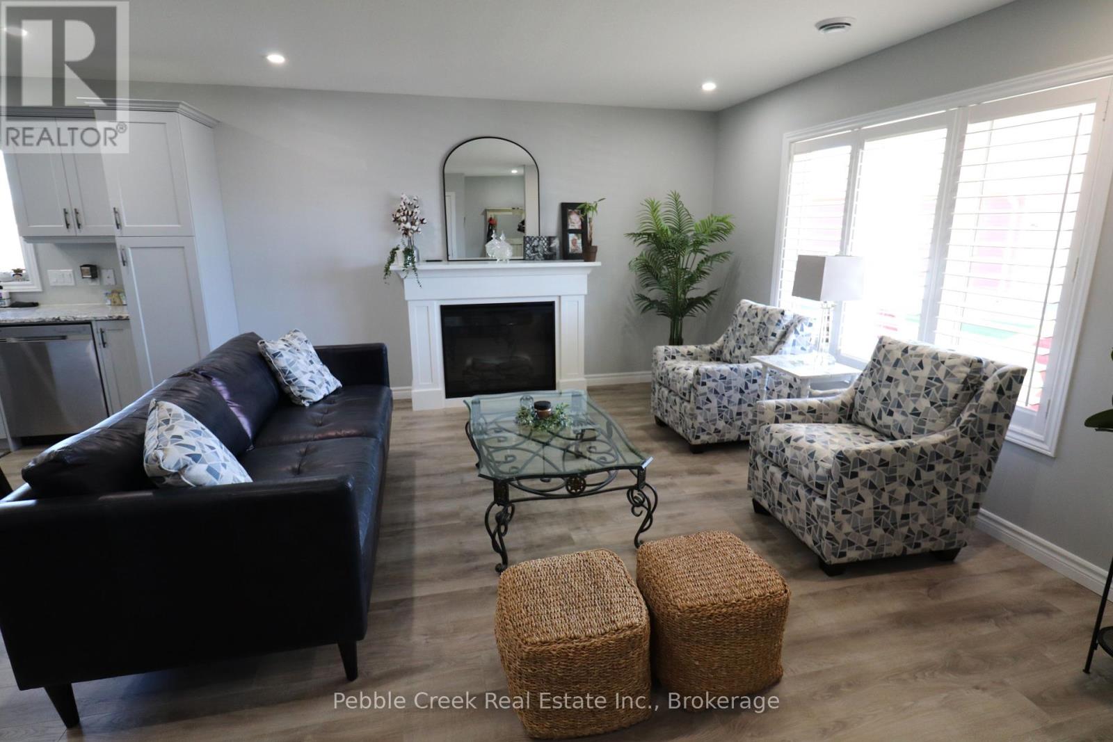 179 Lake Breeze Drive, Ashfield-Colborne-Wawanosh, Ontario  N7A 0C6 - Photo 6 - X12187517