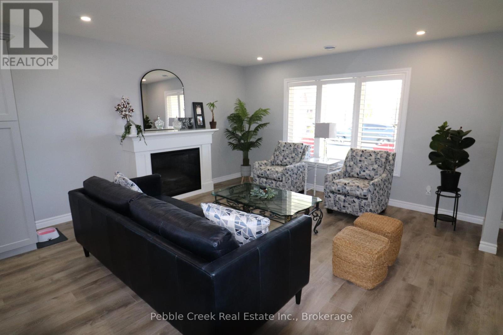 179 Lake Breeze Drive, Ashfield-Colborne-Wawanosh, Ontario  N7A 0C6 - Photo 7 - X12187517