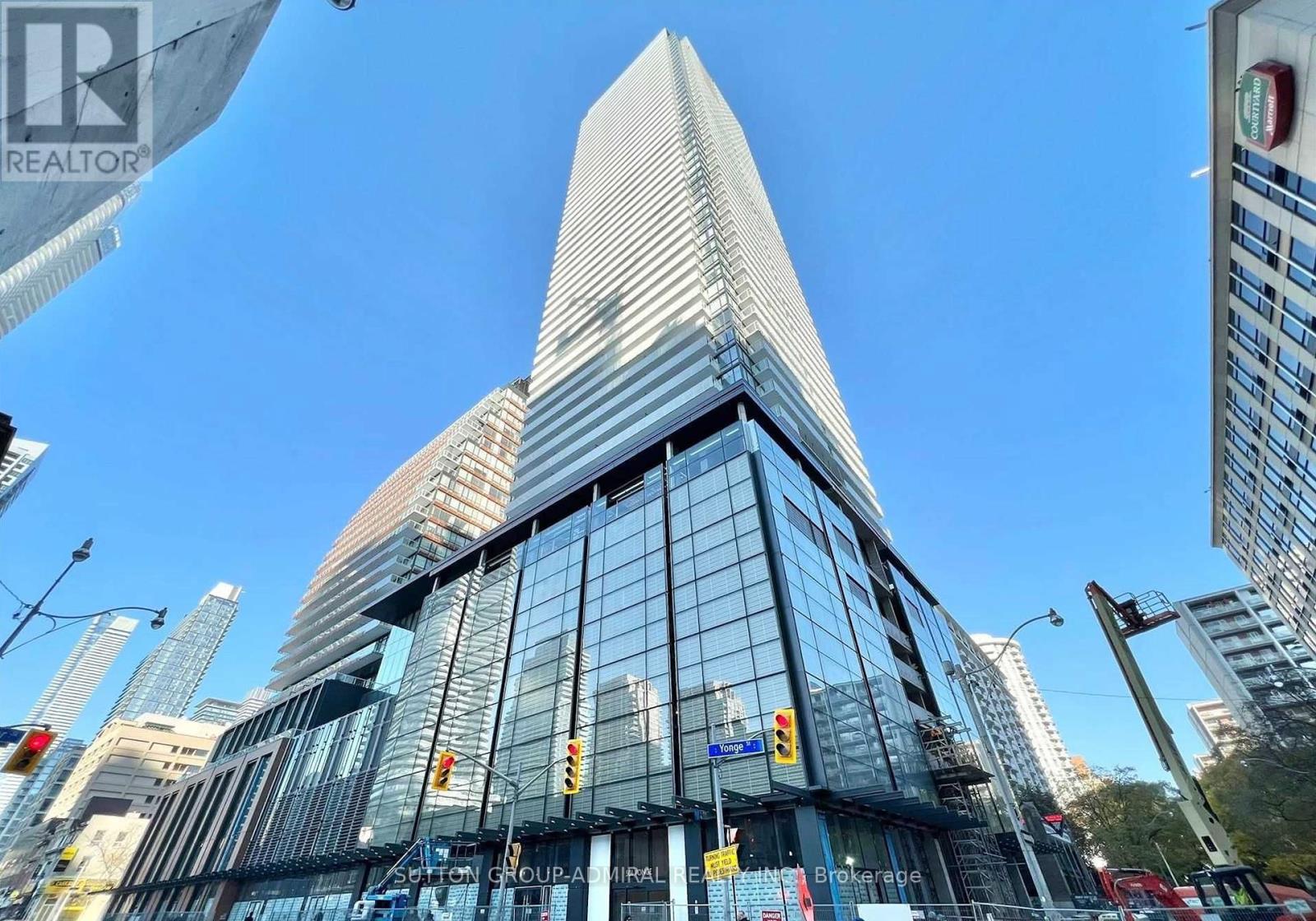812 - 501 YONGE STREET, Toronto, Ontario