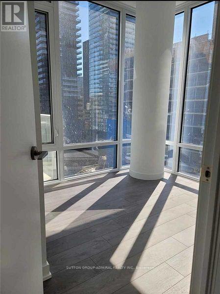 812 - 501 Yonge Street, Toronto, Ontario  M4Y 1Y3 - Photo 5 - C12187501