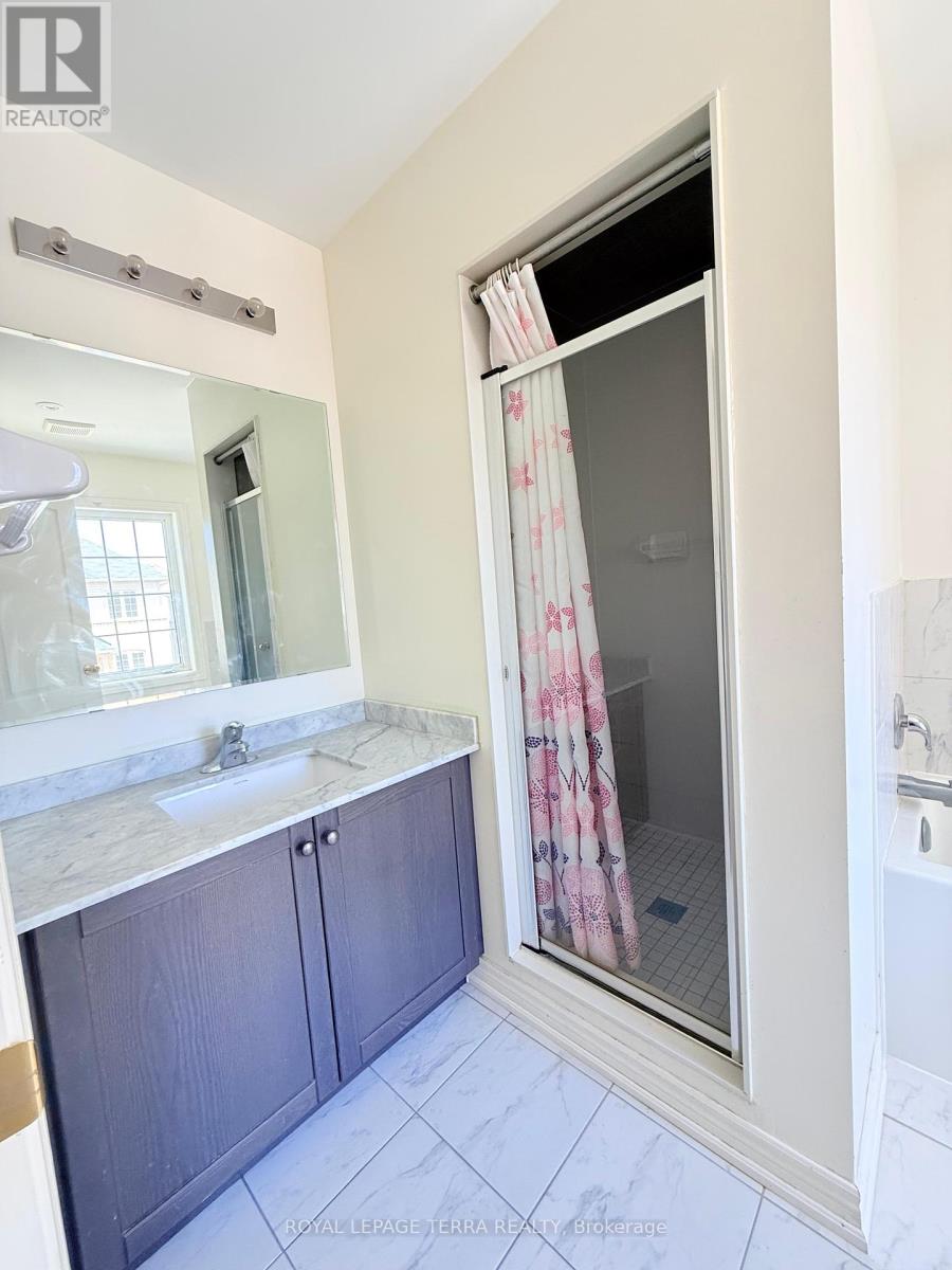 16 Camilleri Road, Ajax, Ontario  L1Z 0T2 - Photo 15 - E12187500