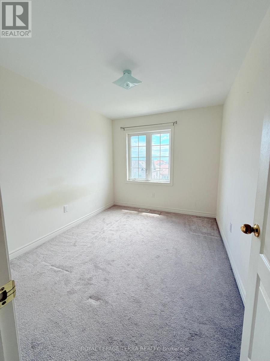16 Camilleri Road, Ajax, Ontario  L1Z 0T2 - Photo 17 - E12187500