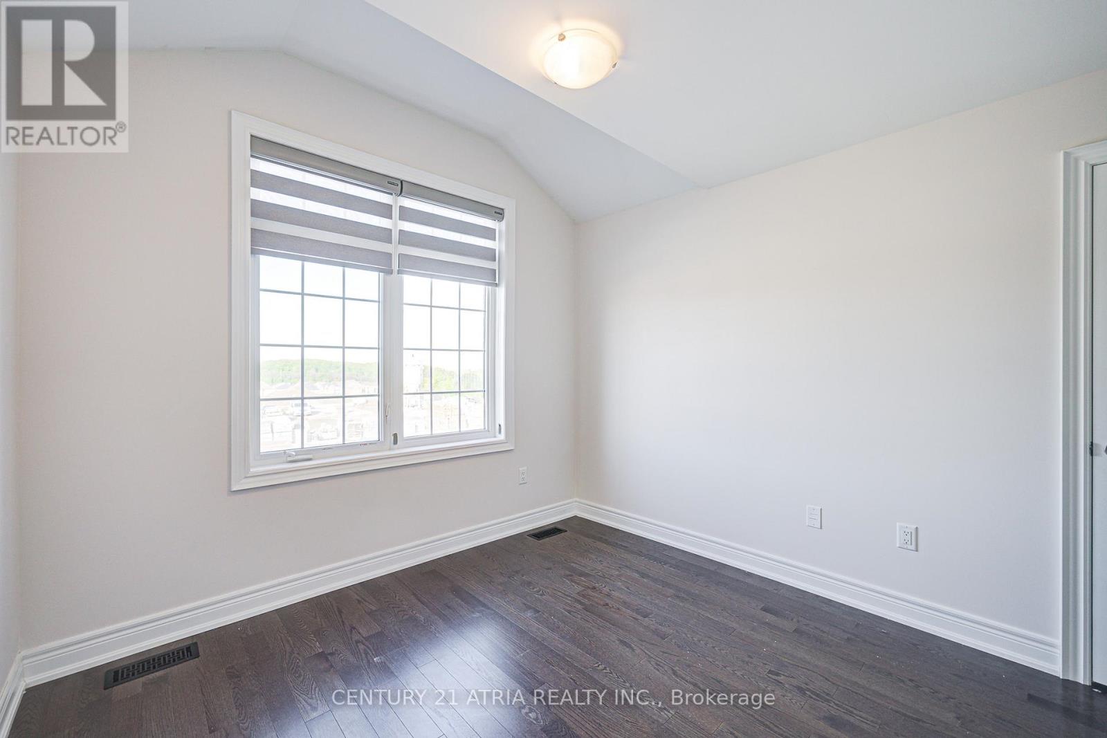 150 Walter English Drive, East Gwillimbury (Queensville), Ontario  L9N 0Y8 - Photo 37 - N12187504