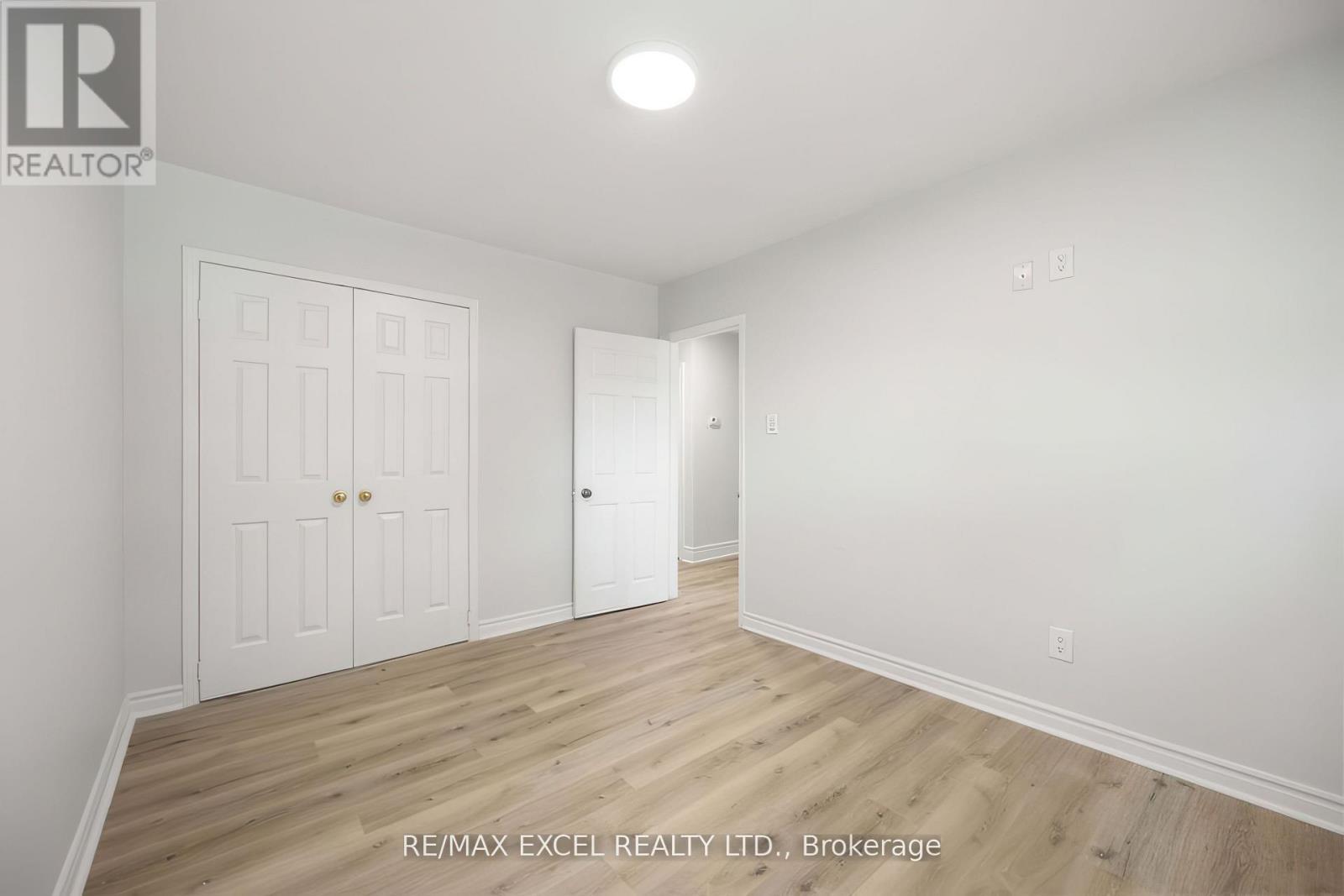 433 Osiris Drive, Richmond Hill, Ontario  L4C 2R1 - Photo 14 - N12187510