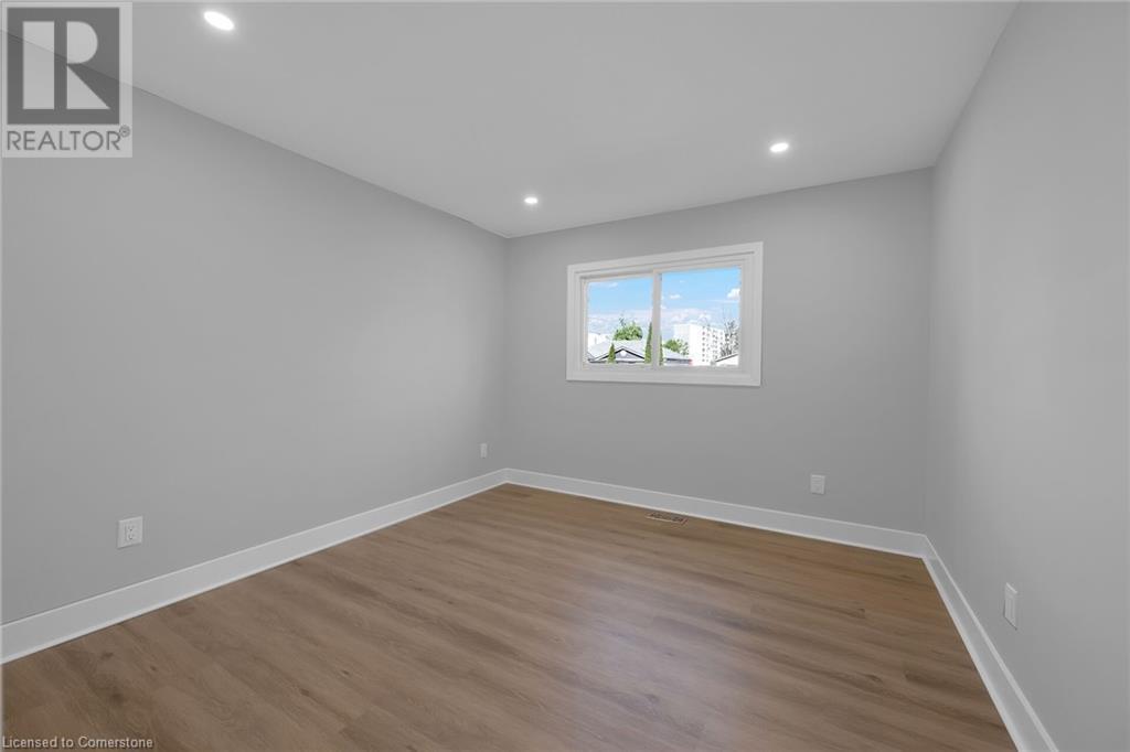 24 Clapham Road, Hamilton, Ontario  L8G 5A1 - Photo 23 - 40735996
