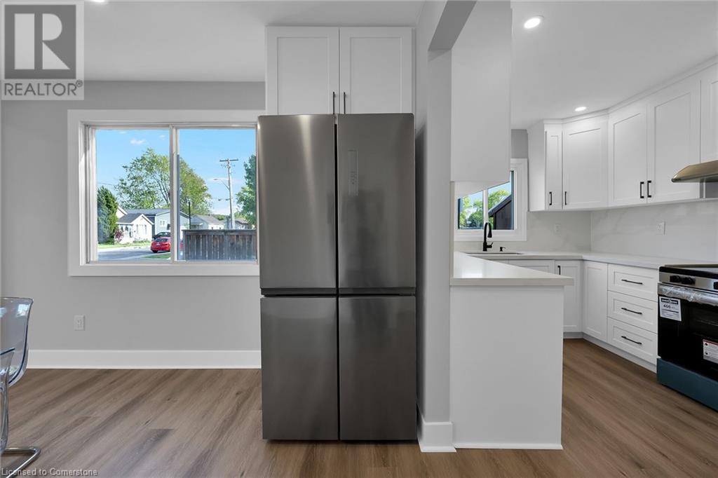 24 Clapham Road, Hamilton, Ontario  L8G 5A1 - Photo 11 - 40735996