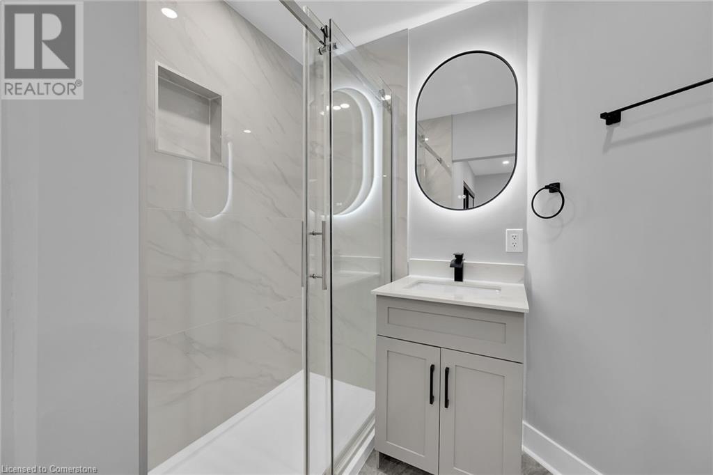 24 Clapham Road, Hamilton, Ontario  L8G 5A1 - Photo 29 - 40735996