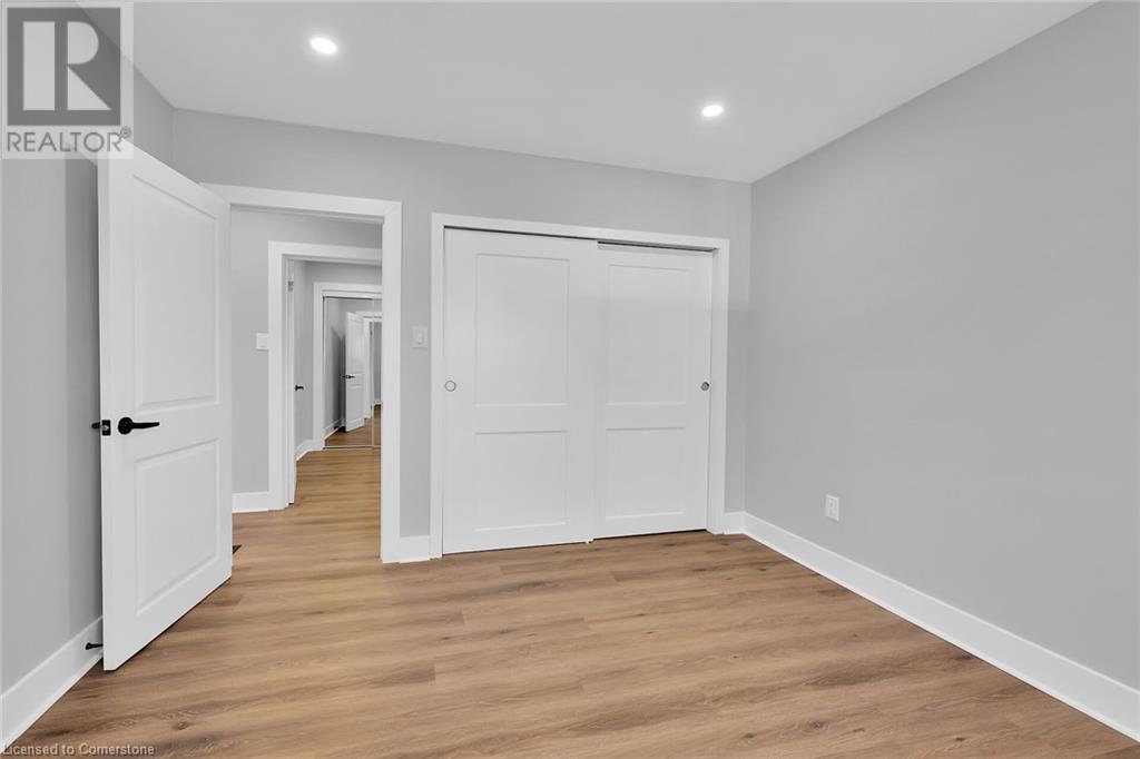 24 Clapham Road, Hamilton, Ontario  L8G 5A1 - Photo 26 - 40735996
